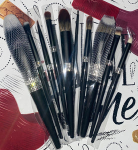 MAKE UP BRUSH SET